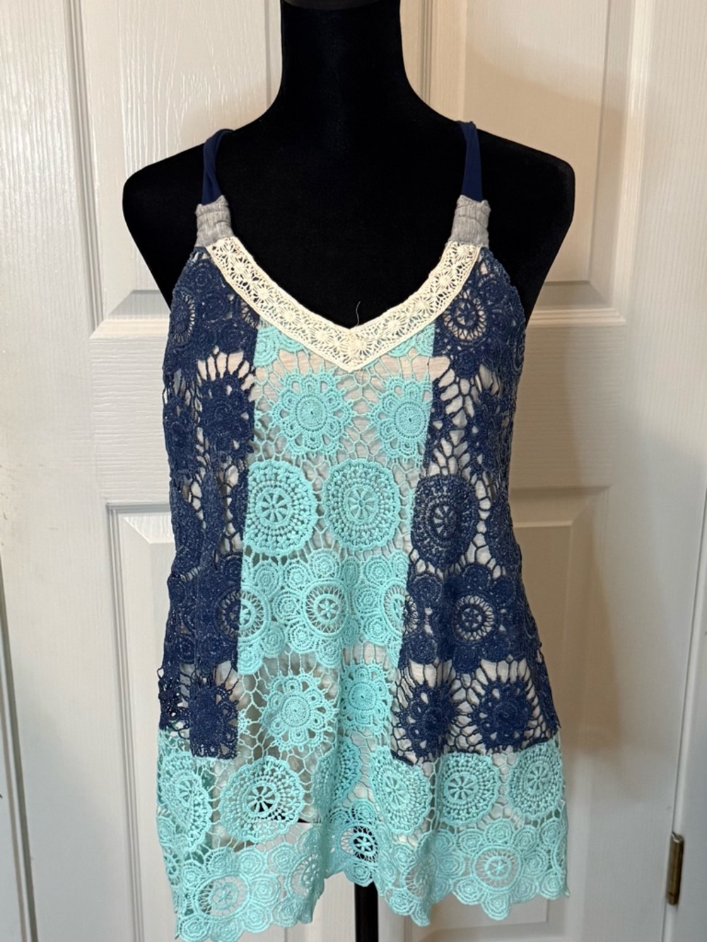 Crochet Lace Tank Top in Navy and Aqua/mint